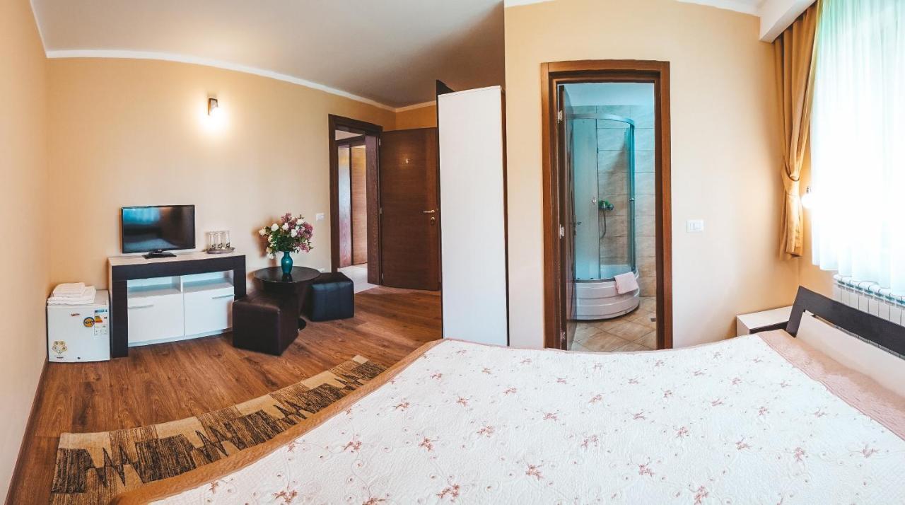 Pensiunea Eladi Borşa Exteriör bild